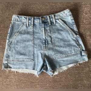 WILD FABLE high waisted denim shorts - Size 8